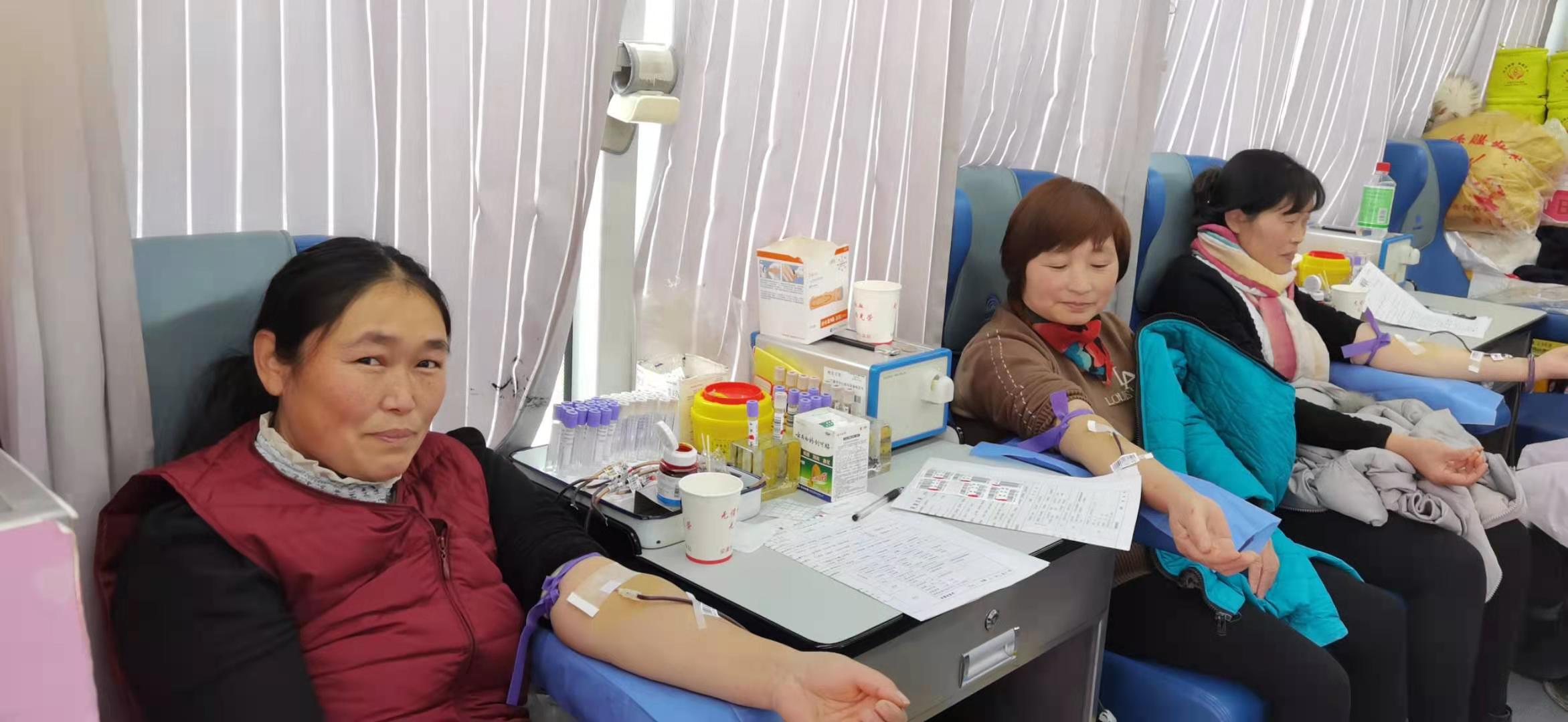 無(wú)償獻(xiàn)血，給這個(gè)冬天一份溫暖