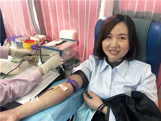 懷感恩之心 回社會之情 ——陜西興科房建集團積極開展主題獻血活動