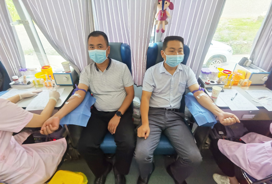 旬陽縣紅軍鎮(zhèn)開展“學(xué)黨史、辦實事”愛心獻(xiàn)血 活動